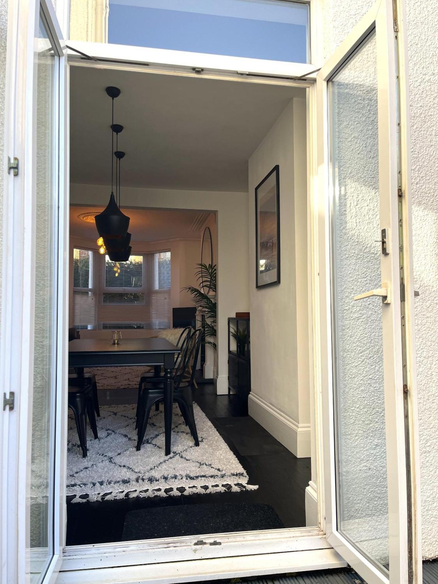 Restored Victorian Home With Private Garden ブリストル エクステリア 写真